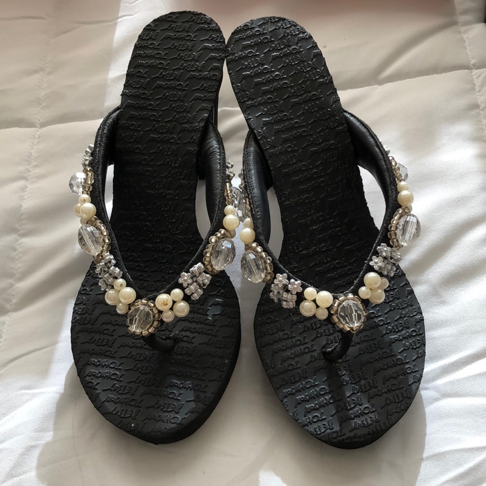 Betsey Johnson healed sandals